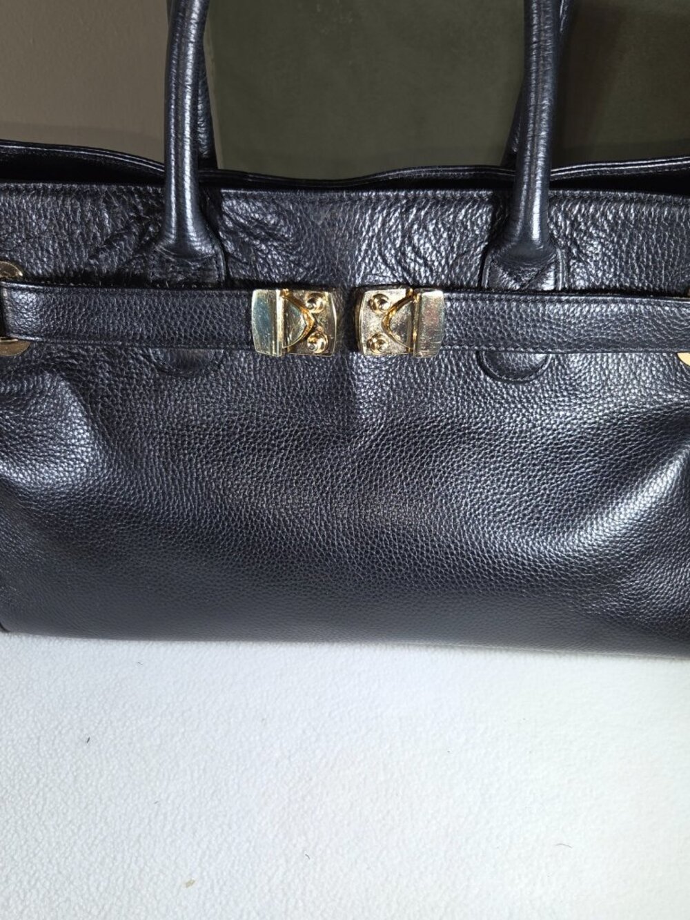 Onna Ehrlich Executive Black Pebbled Leather Satchel Tote Bag Gold Turnlock 14x8